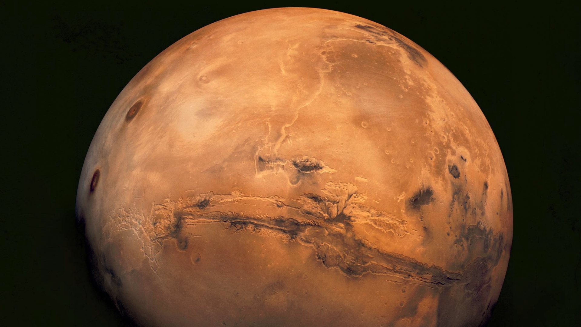 Why Is Mars So Red? New Research Reveals a Surprising Answer